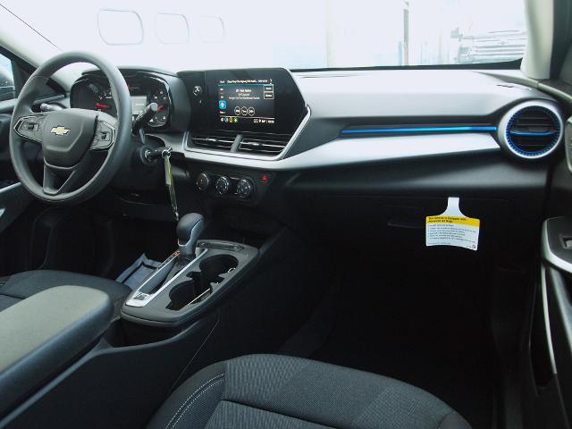 2025 Chevrolet Trax Vehicle Photo in MADISON, IN 47250-1611