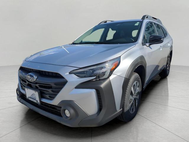 2025 Subaru Outback Vehicle Photo in Green Bay, WI 54304