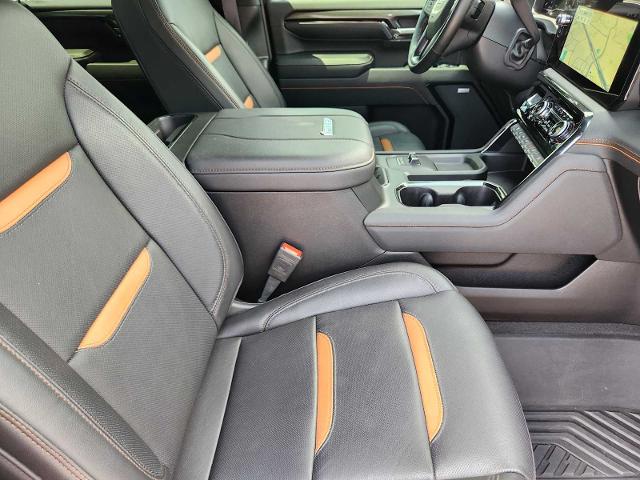 2024 GMC Sierra 2500 HD Vehicle Photo in DENTON, TX 76210-9321