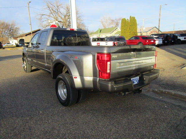 Used 2022 Ford F-350 Super Duty Platinum with VIN 1FT8W3DT7NEF57103 for sale in Wishek, ND