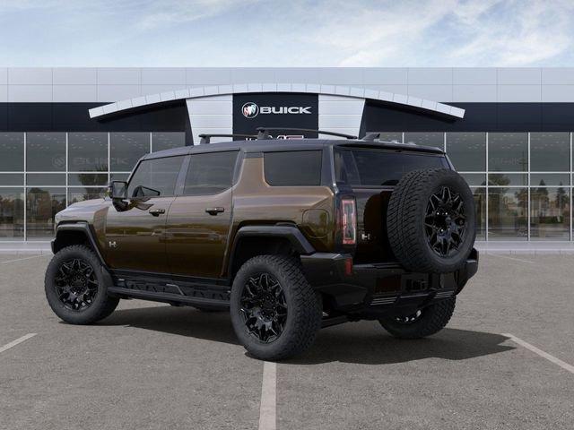 2025 GMC HUMMER EV SUV Vehicle Photo in MEDINA, OH 44256-9631