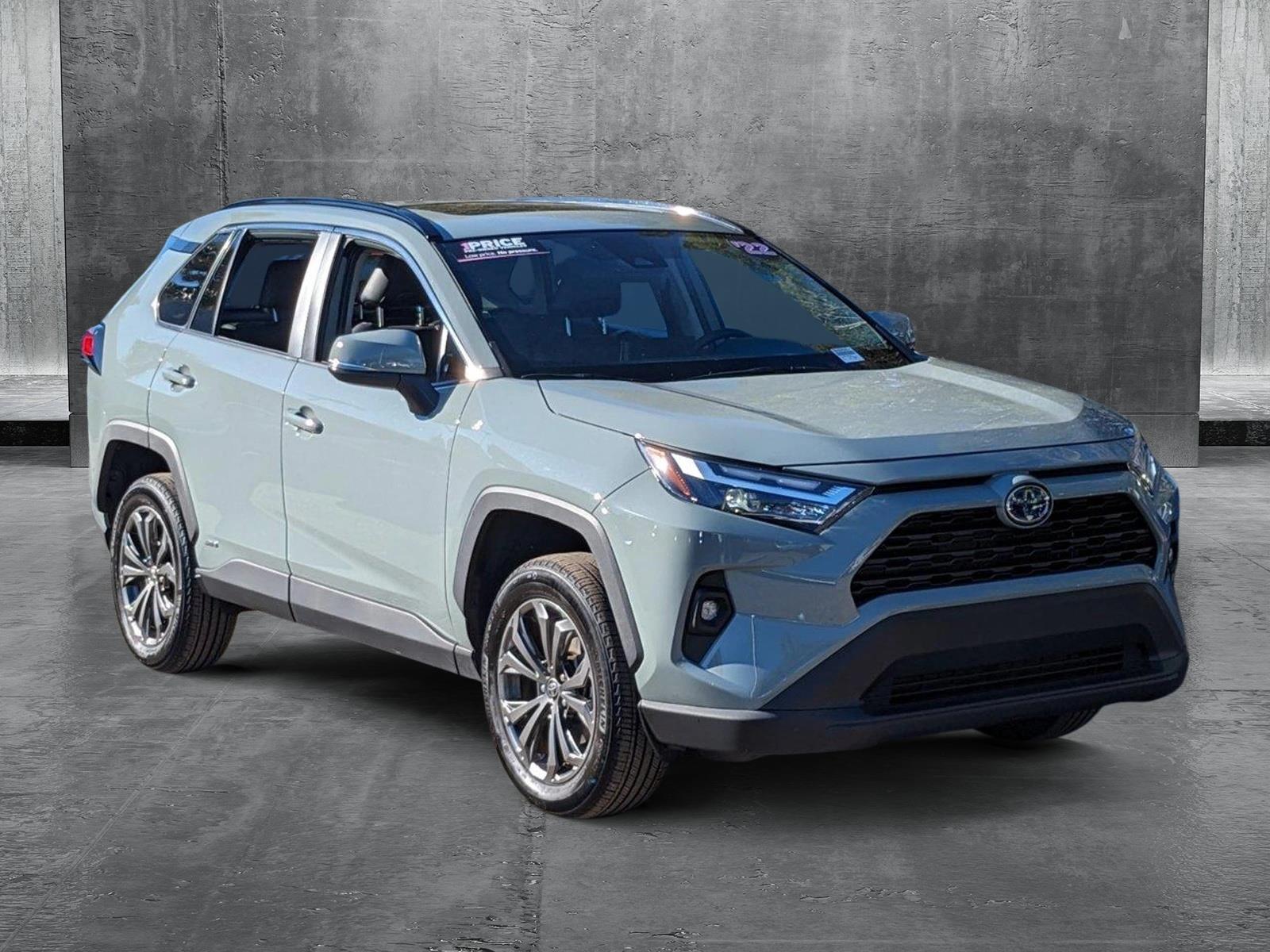 2022 Toyota RAV4 Vehicle Photo in Tampa, FL 33614