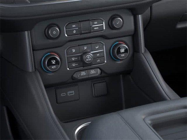 2024 Chevrolet Suburban Vehicle Photo in COLLIERVILLE, TN 38017-9006