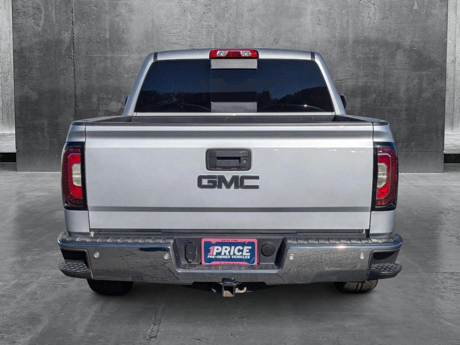 2016 GMC Sierra 1500 Vehicle Photo in VALENCIA, CA 91355-1705