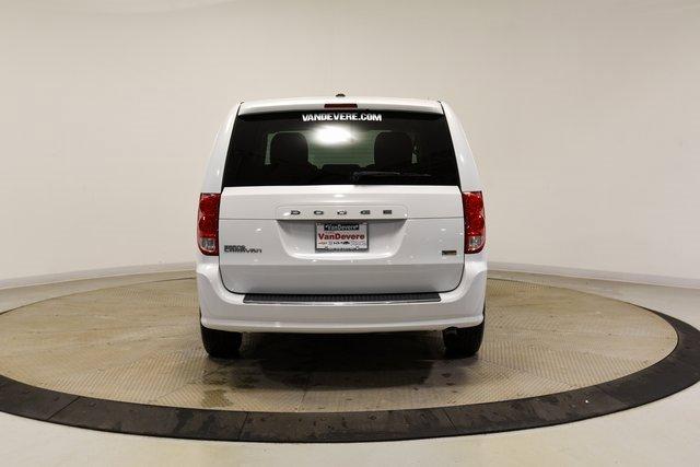 2015 Dodge Grand Caravan Vehicle Photo in AKRON, OH 44320-4088