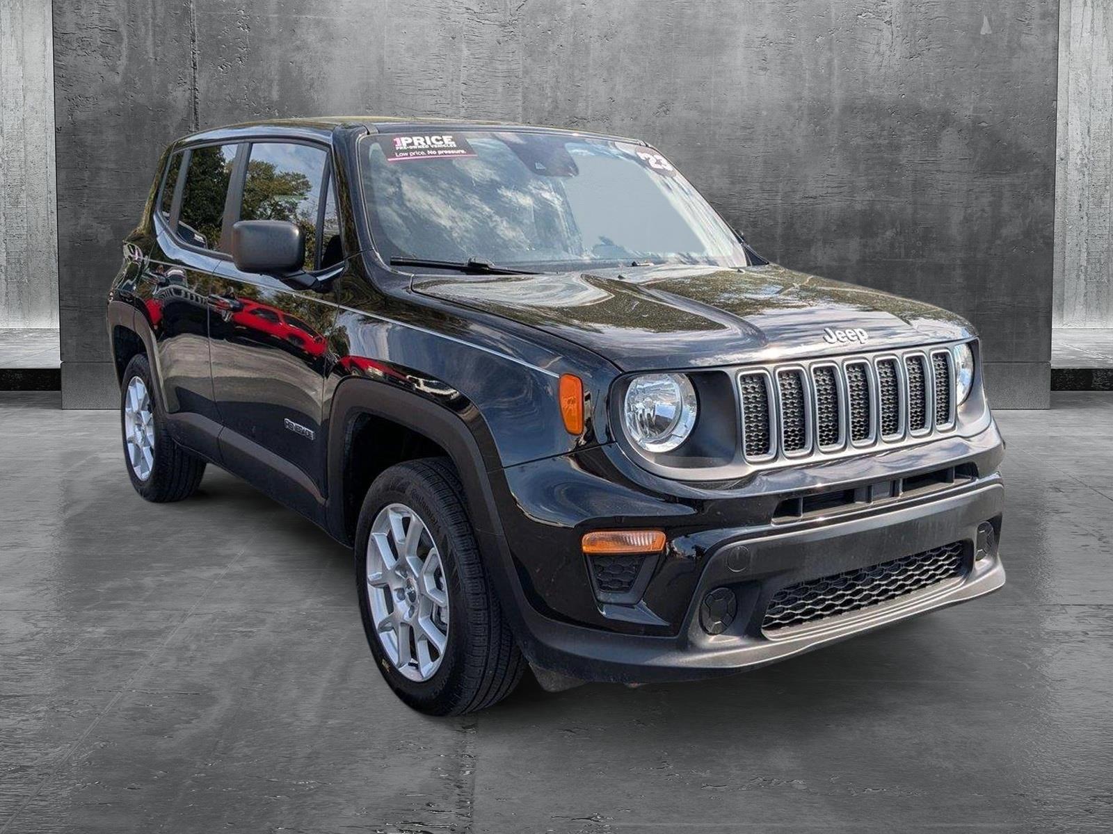 2023 Jeep Renegade Vehicle Photo in Panama City, FL 32401