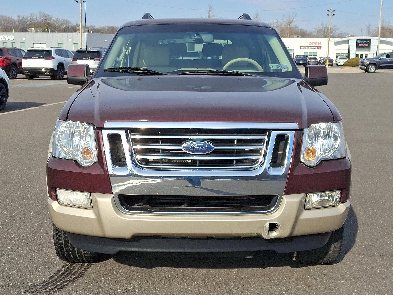 2007 Ford Explorer Vehicle Photo in Trevose, PA 19053