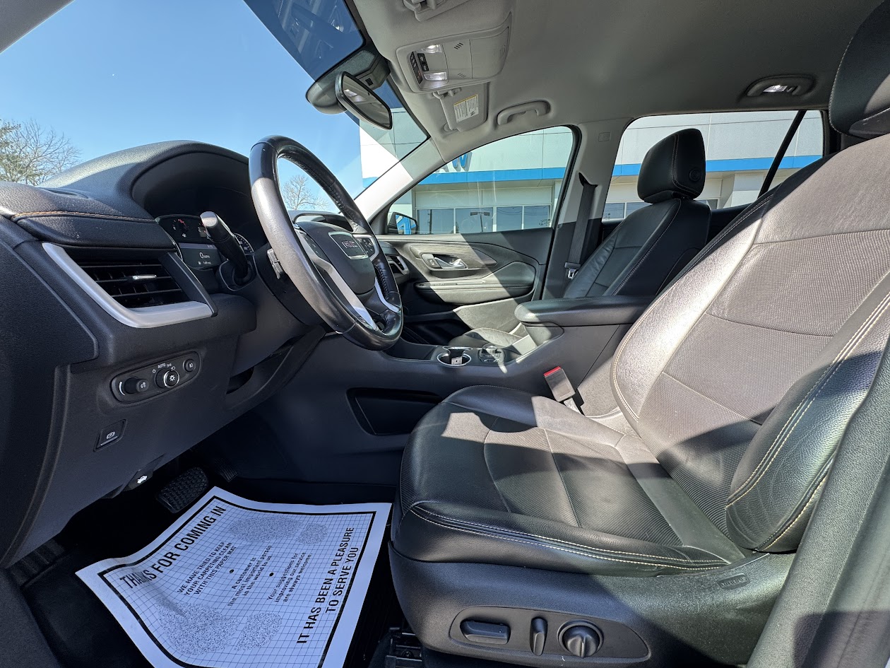 2020 GMC Terrain Vehicle Photo in BOONVILLE, IN 47601-9633