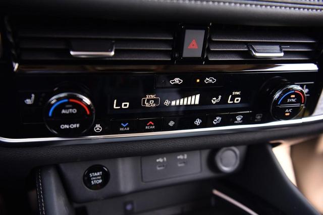 2025 Nissan Rogue Vehicle Photo in Ballwin, MO 63011