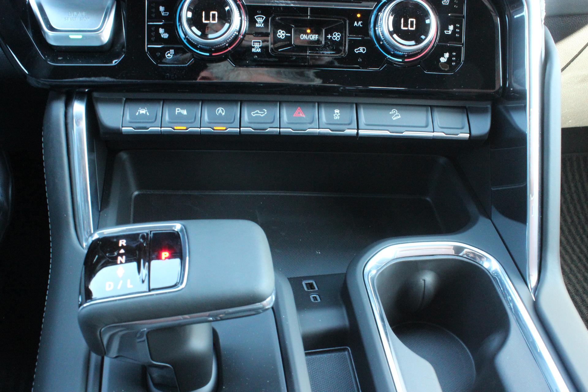 2025 GMC Sierra 1500 Vehicle Photo in AURORA, CO 80012-4011