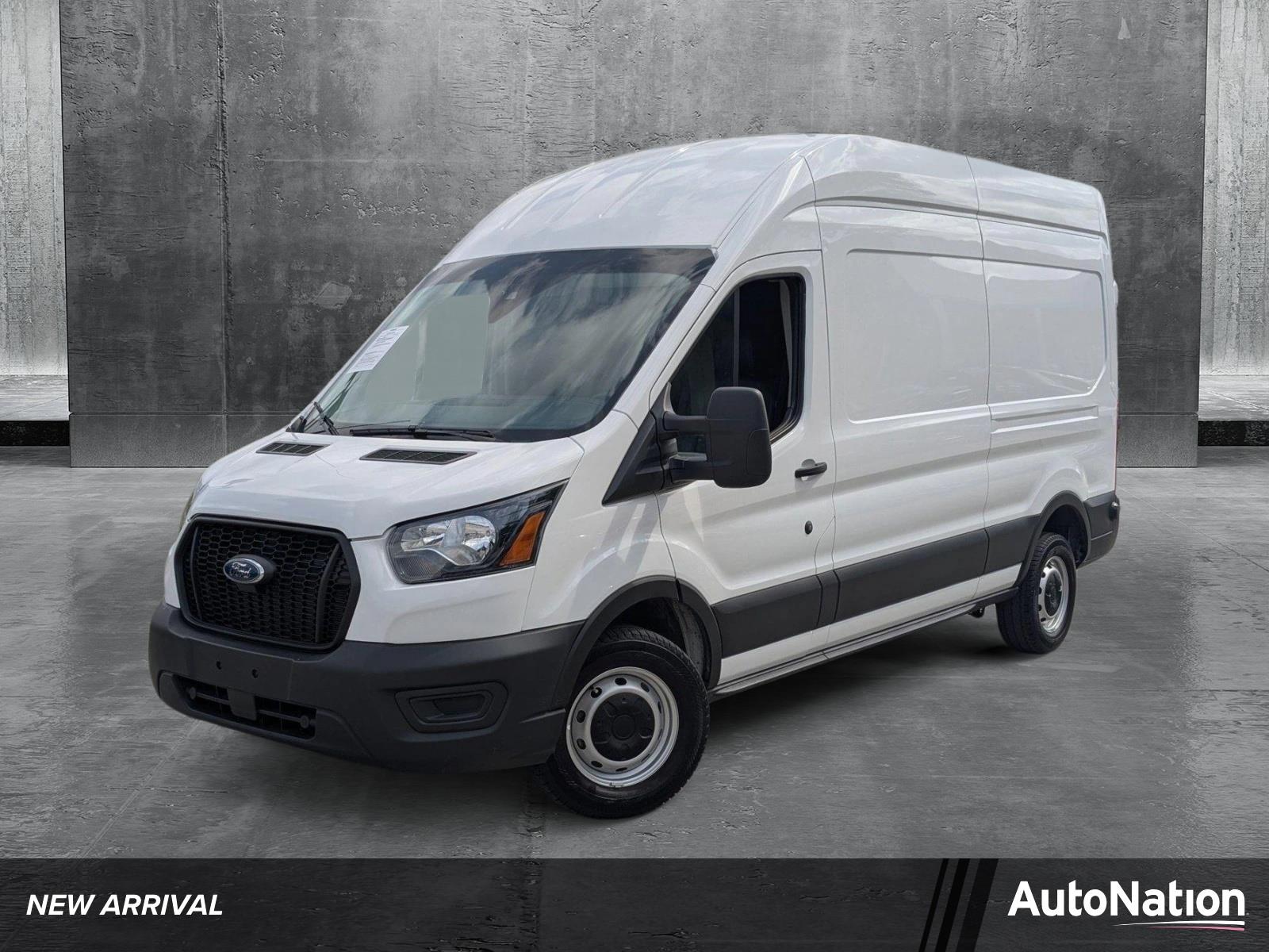 2024 Ford Transit Cargo Van Vehicle Photo in PEMBROKE PINES, FL 33024-6534