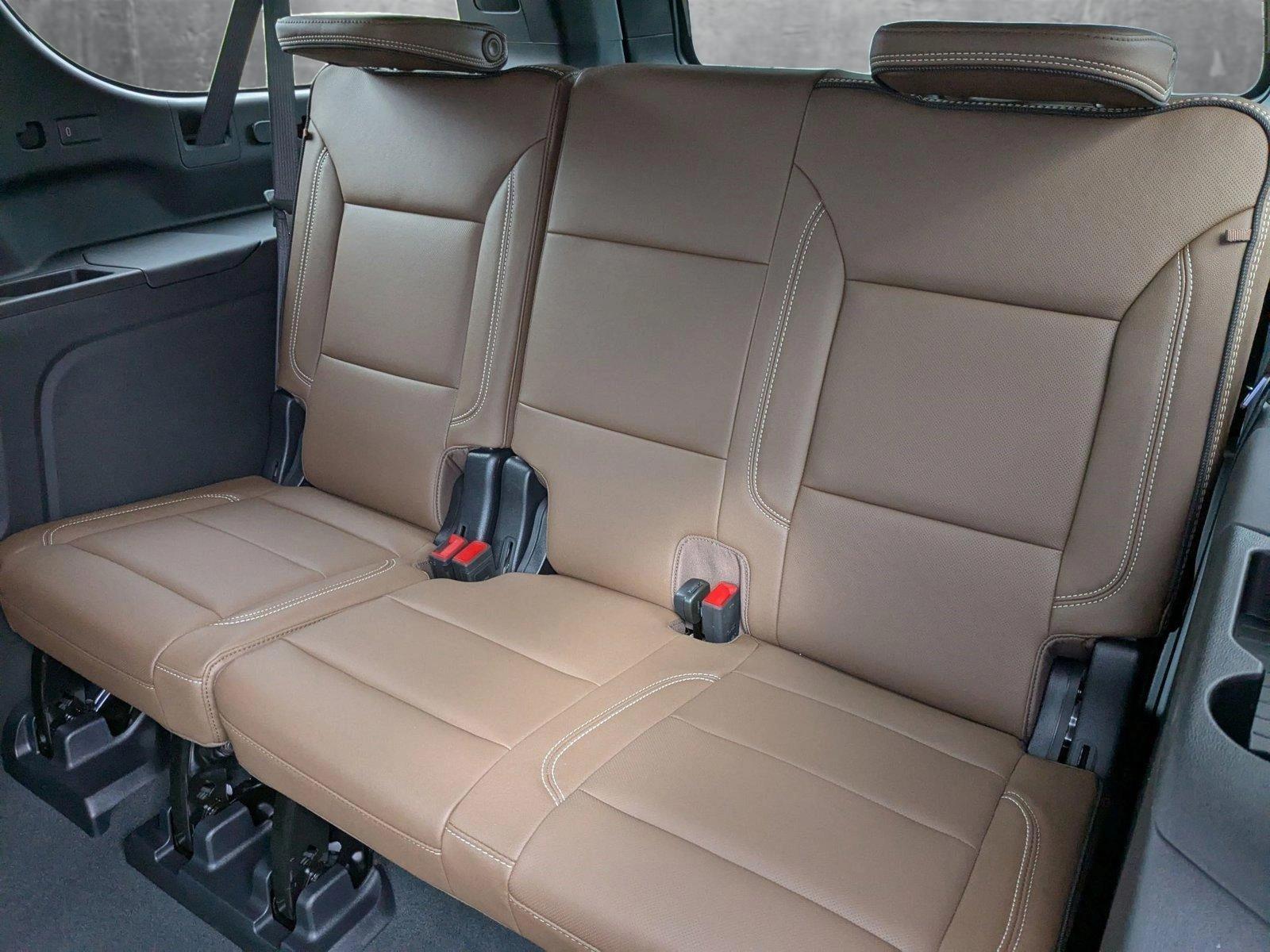 2025 Chevrolet Suburban Vehicle Photo in SPOKANE, WA 99212-2978