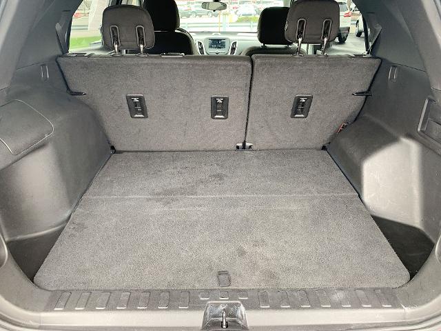 2019 Chevrolet Equinox Vehicle Photo in MOON TOWNSHIP, PA 15108-2571