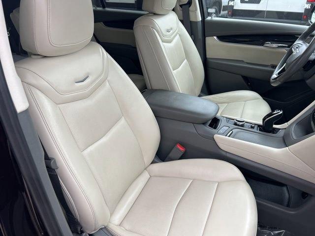 2021 Cadillac XT6 Vehicle Photo in MEDINA, OH 44256-9631