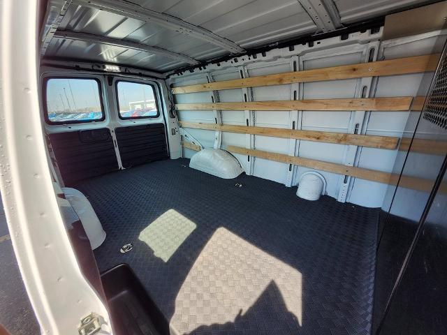 2023 GMC Savana Cargo 2500 Vehicle Photo in GREEN BAY, WI 54304-5303