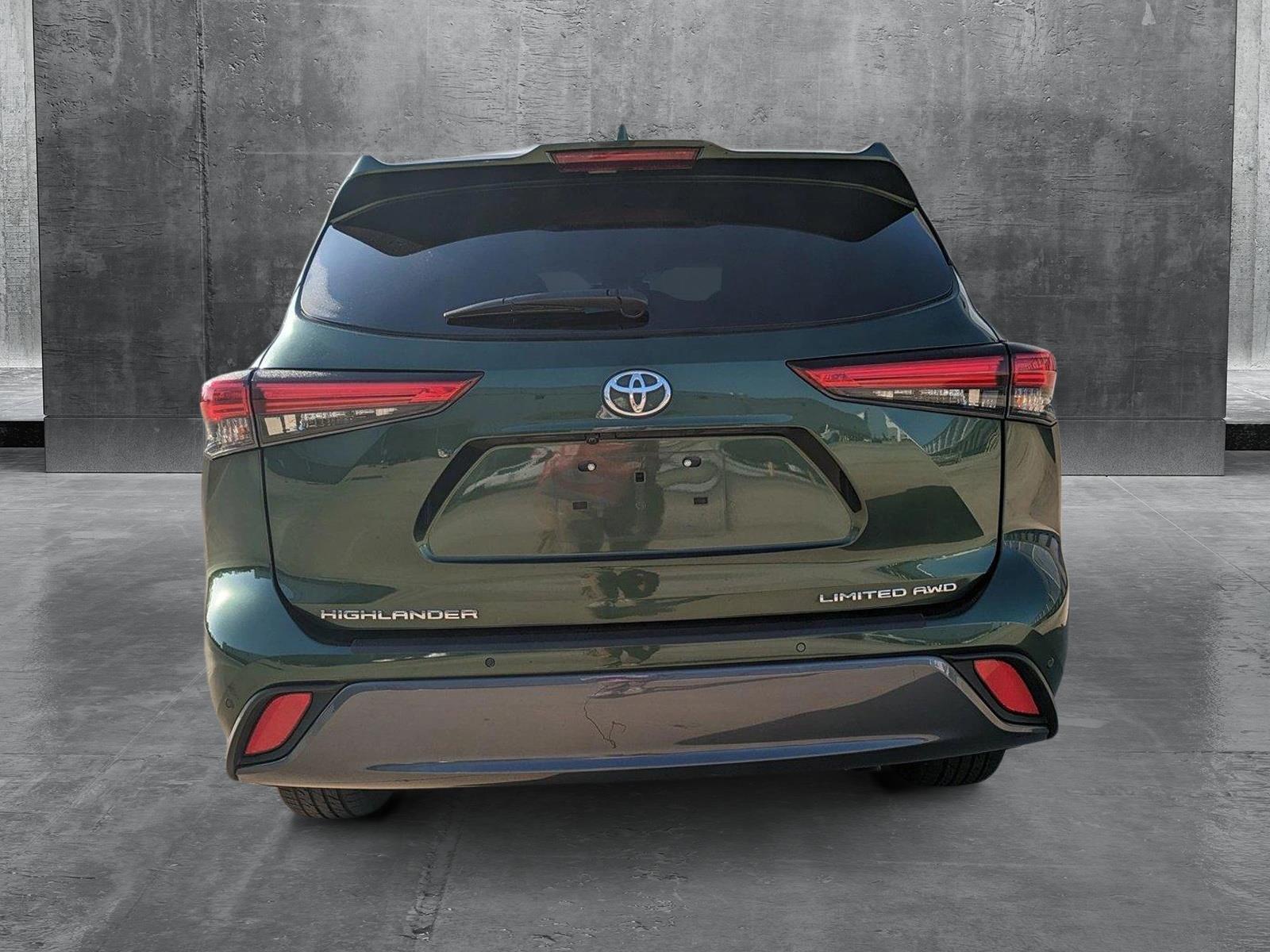 2023 Toyota Highlander Vehicle Photo in Winter Park, FL 32792