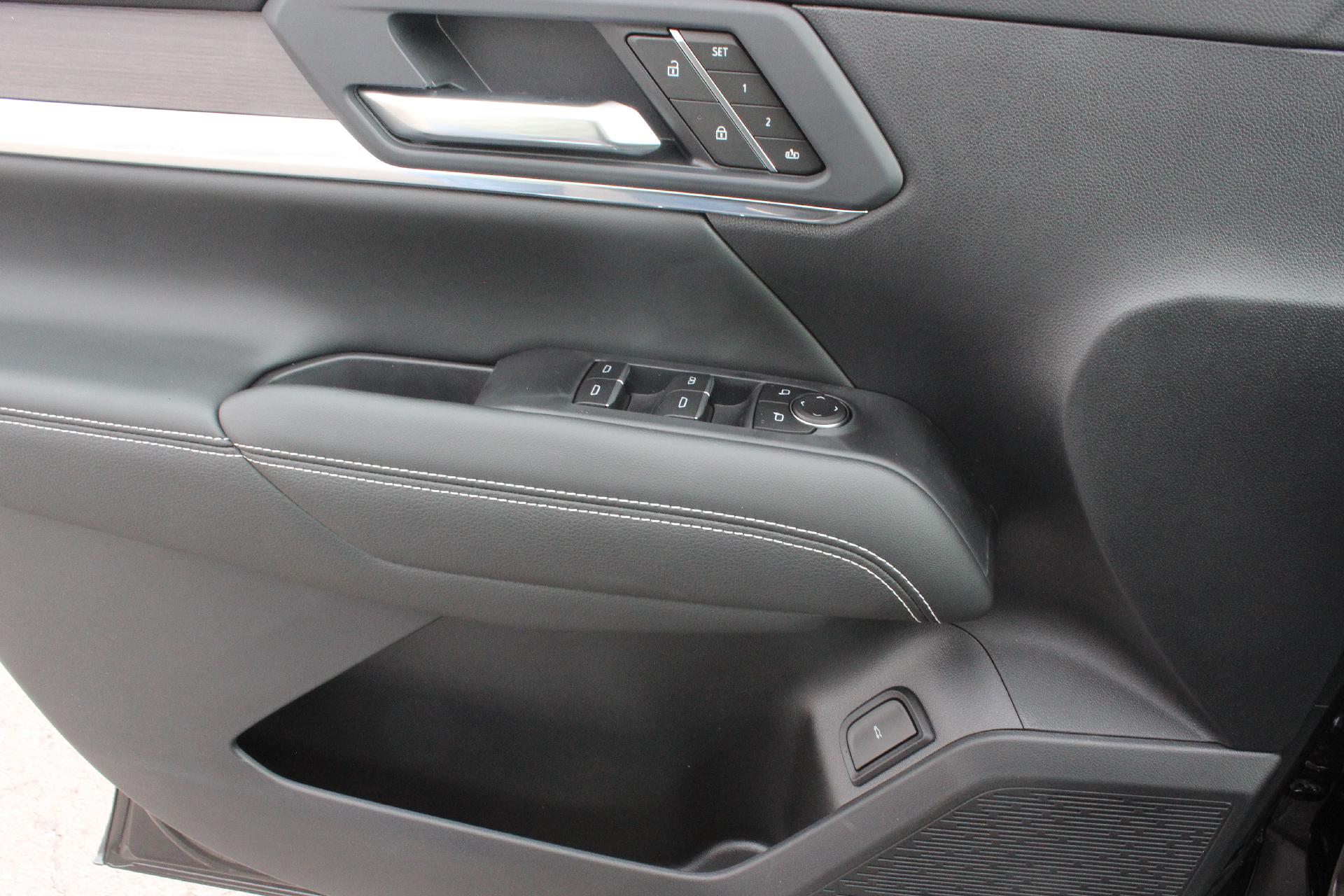 2026 GMC Terrain Vehicle Photo in AURORA, CO 80012-4011