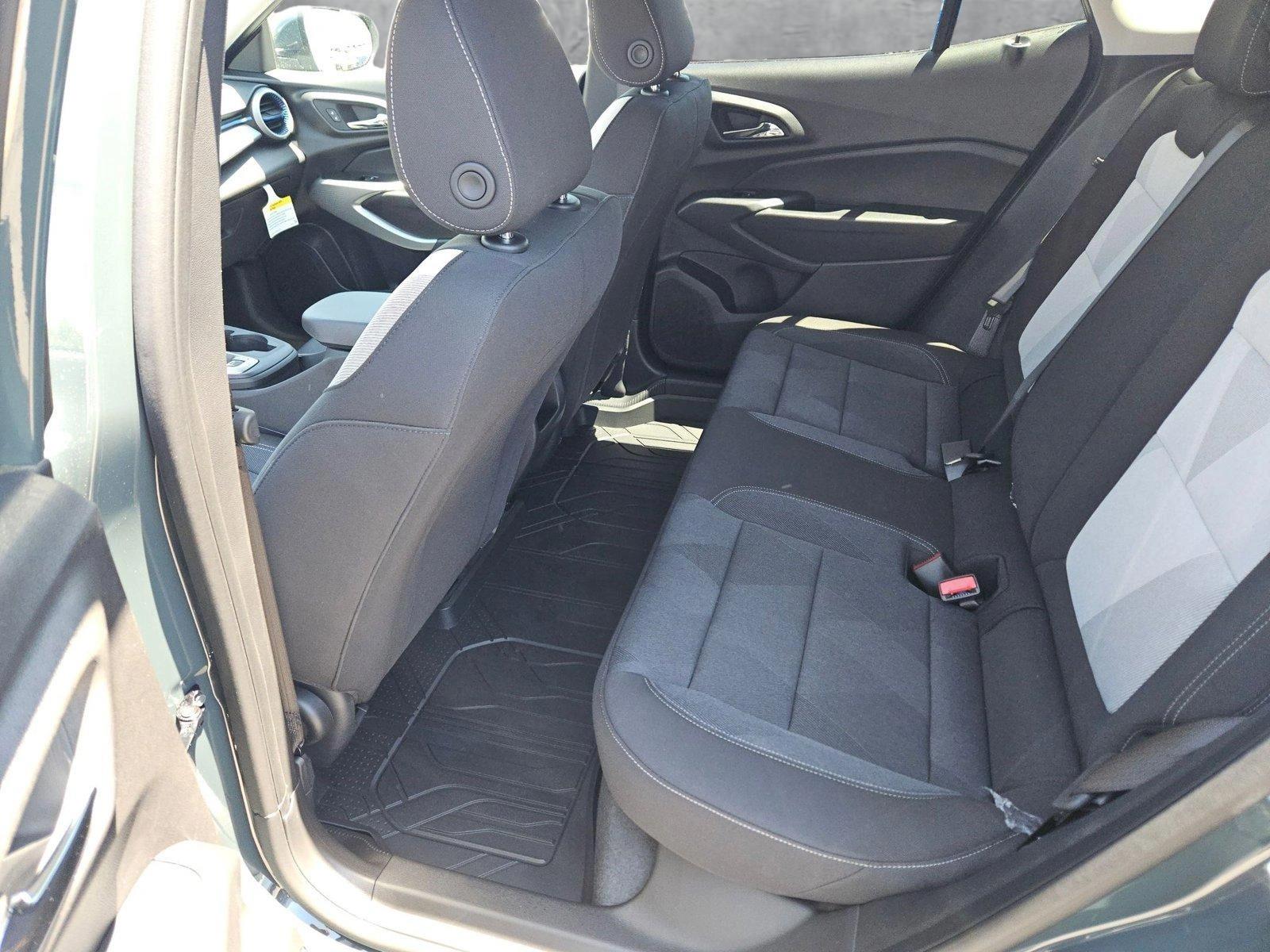 2025 Chevrolet Trax Vehicle Photo in GILBERT, AZ 85297-0446