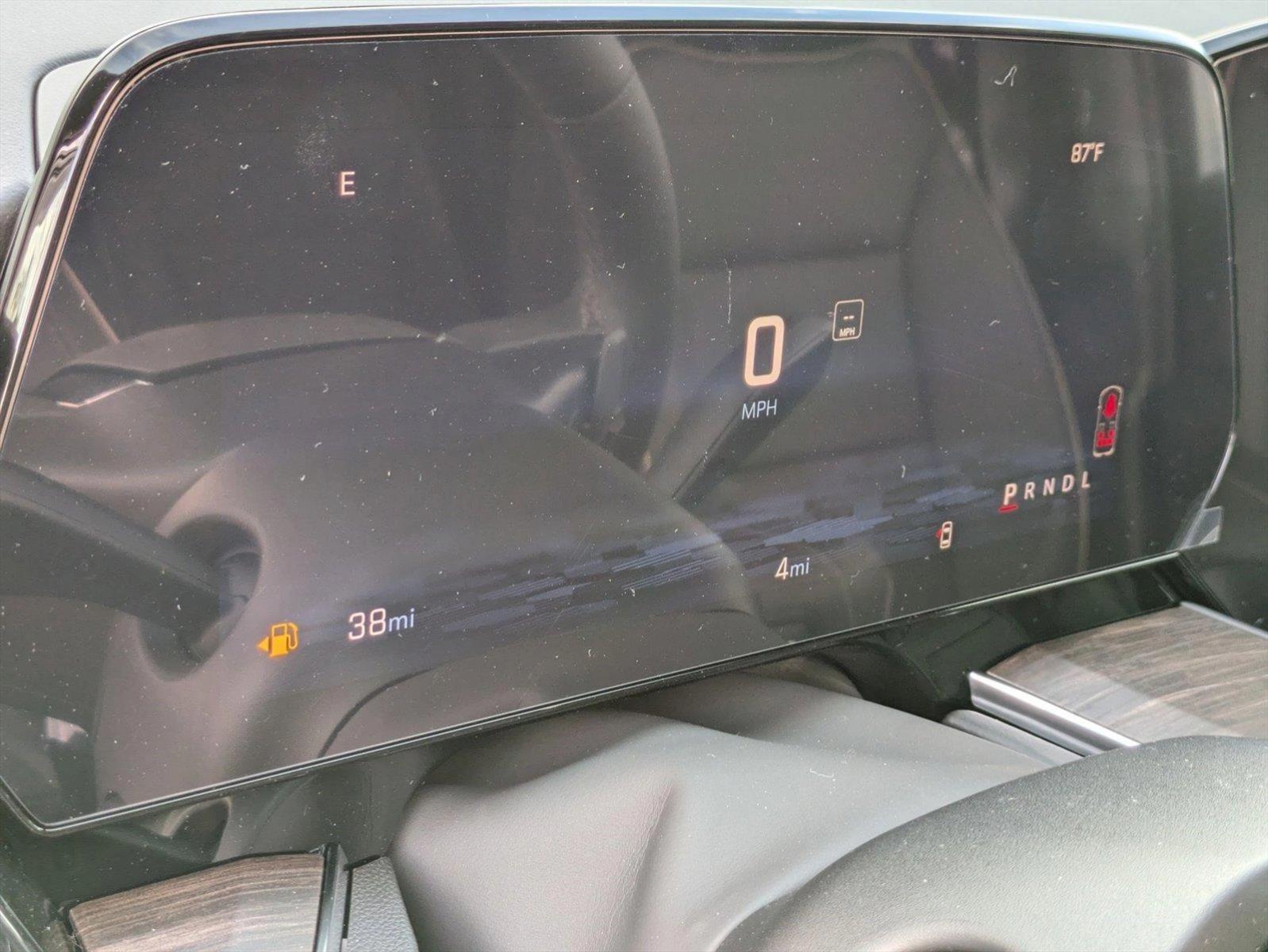 2025 Chevrolet Suburban Vehicle Photo in ORLANDO, FL 32812-3021
