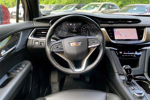 2024 Cadillac XT6 Vehicle Photo in KANSAS CITY, MO 64114-4545