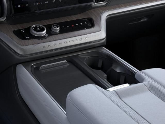 2025 Ford Expedition Max Vehicle Photo in Weatherford, TX 76087