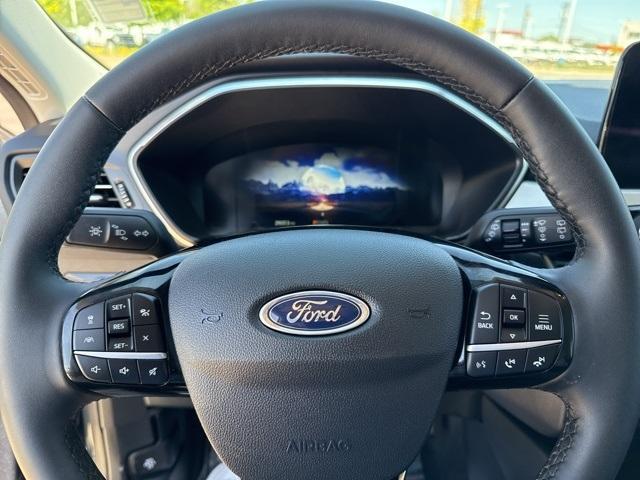 2022 Ford Escape Vehicle Photo in ENGLEWOOD, CO 80113-6708