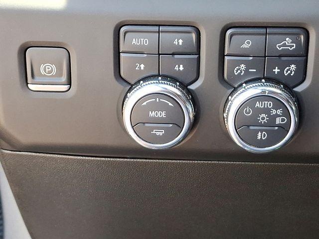 2023 GMC Sierra 1500 Vehicle Photo in DANBURY, CT 06810-5034