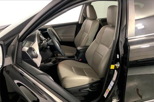 2017 Toyota RAV4 Vehicle Photo in Lees Summit, MO 64086