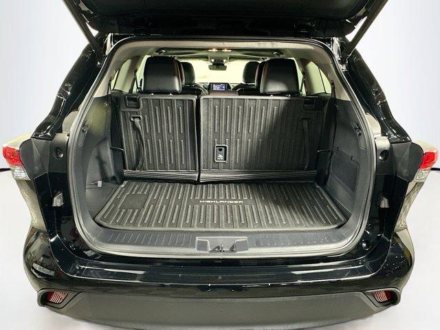 2022 Toyota Highlander Vehicle Photo in Flemington, NJ 08822