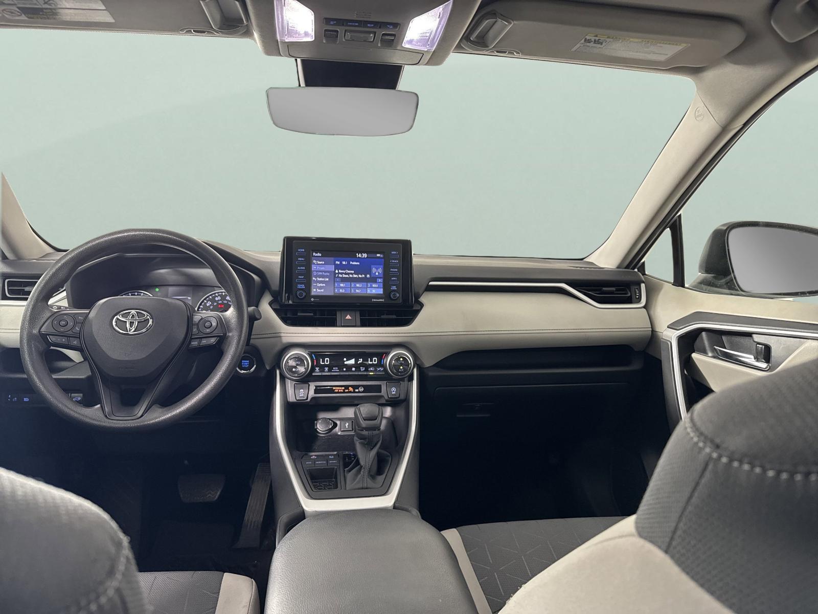 2022 Toyota RAV4 Vehicle Photo in GEORGETOWN, TX 78626-7508
