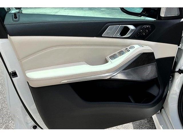 2021 BMW X7 M50i Vehicle Photo in San Antonio, TX 78230