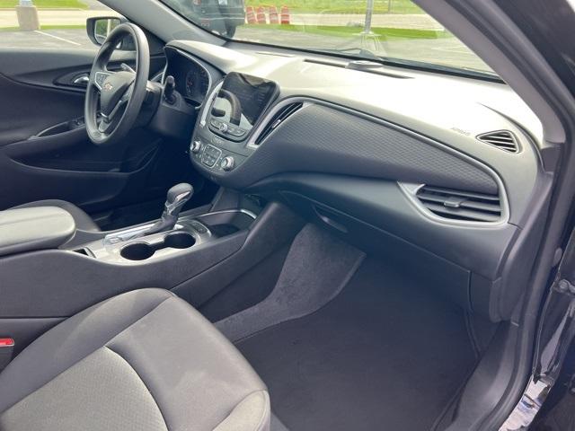 2024 Chevrolet Malibu Vehicle Photo in GREEN BAY, WI 54304-5303