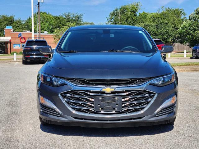 2021 Chevrolet Malibu Vehicle Photo in DENTON, TX 76210-9321