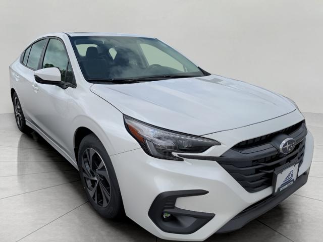2025 Subaru Legacy Vehicle Photo in Green Bay, WI 54304