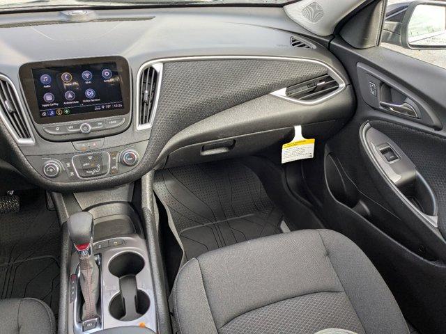 2025 Chevrolet Malibu Vehicle Photo in BRUNSWICK, GA 31525-1881