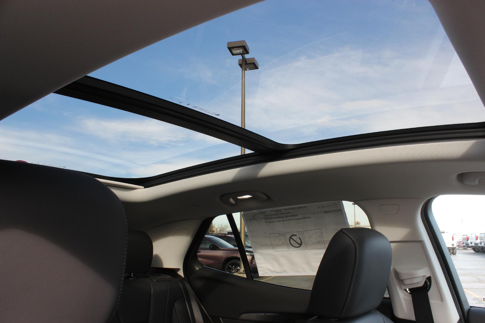 2025 Buick Envision Vehicle Photo in AURORA, CO 80012-4011
