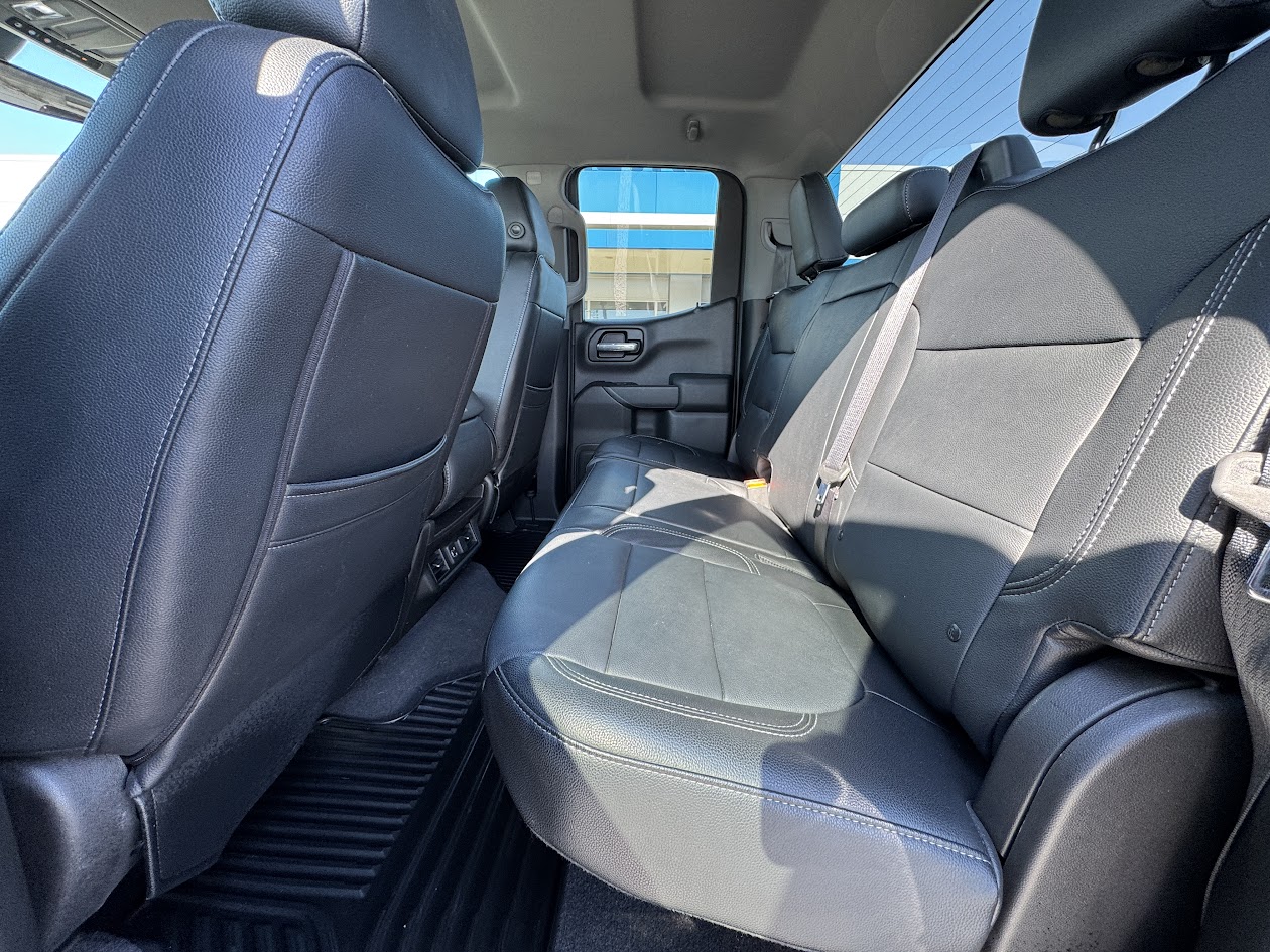 2019 Chevrolet Silverado 1500 Vehicle Photo in BOONVILLE, IN 47601-9633