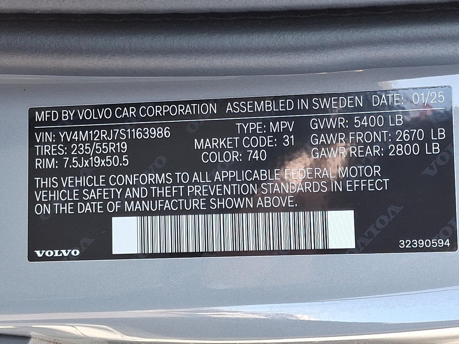 2025 Volvo XC60 Vehicle Photo in Trevose, PA 19053