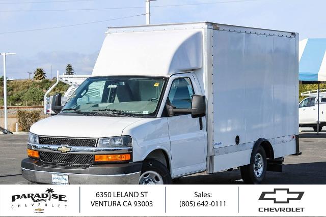2023 Chevrolet Express Commercial Cutaway Vehicle Photo in VENTURA, CA 93003-8585