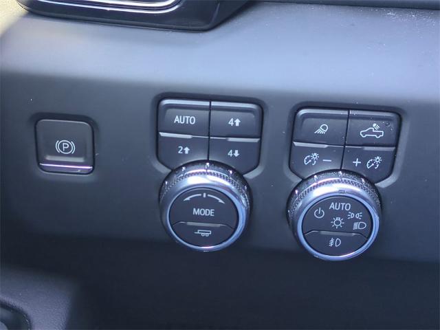 2024 GMC Sierra 1500 Vehicle Photo in ALBERTVILLE, AL 35950-0246