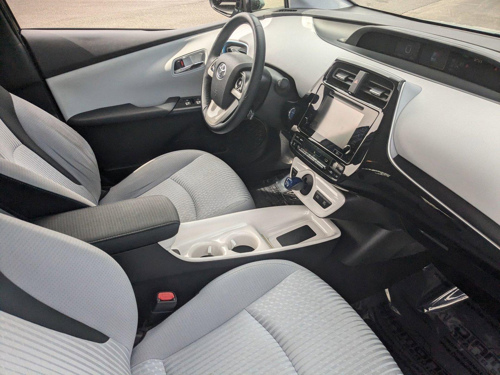 2016 Toyota Prius Vehicle Photo in Cockeysville, MD 21030-2508
