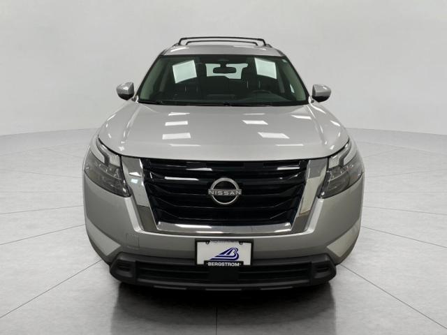 2023 Nissan Pathfinder Vehicle Photo in Appleton, WI 54913