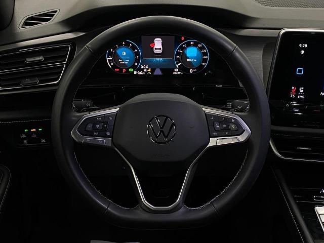 2024 Volkswagen Atlas Cross Sport Vehicle Photo in Appleton, WI 54913