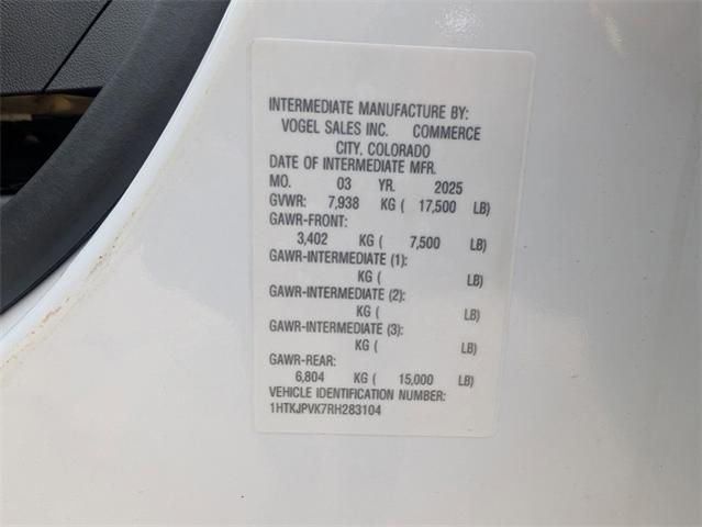 2024 Chevrolet Silverado Chassis Cab Vehicle Photo in ENGLEWOOD, CO 80113-6708