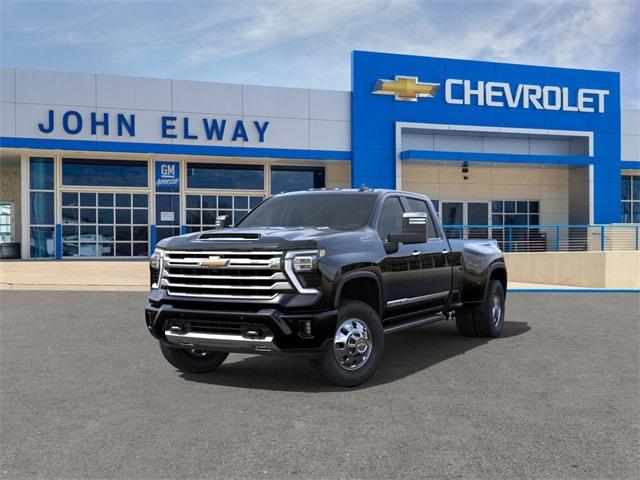 2025 Chevrolet Silverado 3500 HD Vehicle Photo in ENGLEWOOD, CO 80113-6708