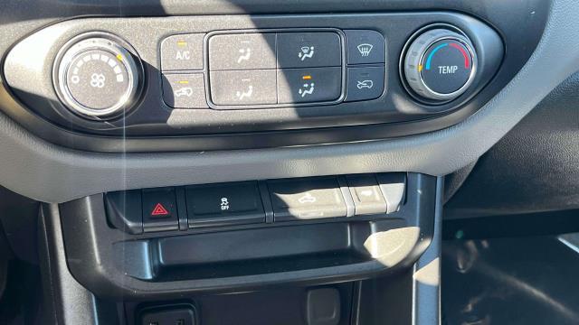 2022 Chevrolet Colorado Vehicle Photo in Roslyn, NY 11576