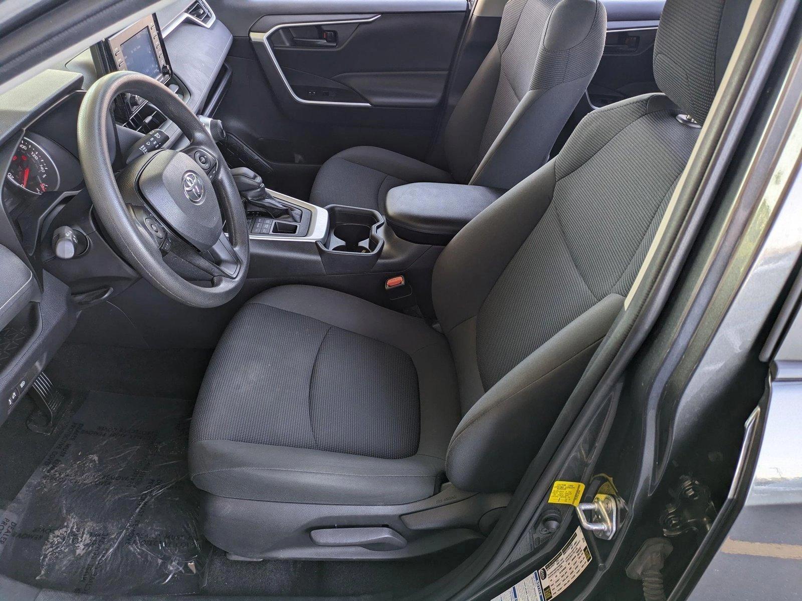 2020 Toyota RAV4 Vehicle Photo in ORLANDO, FL 32808-7998