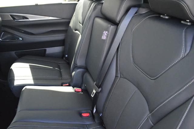 2025 INFINITI QX60 Vehicle Photo in Houston, TX 77090
