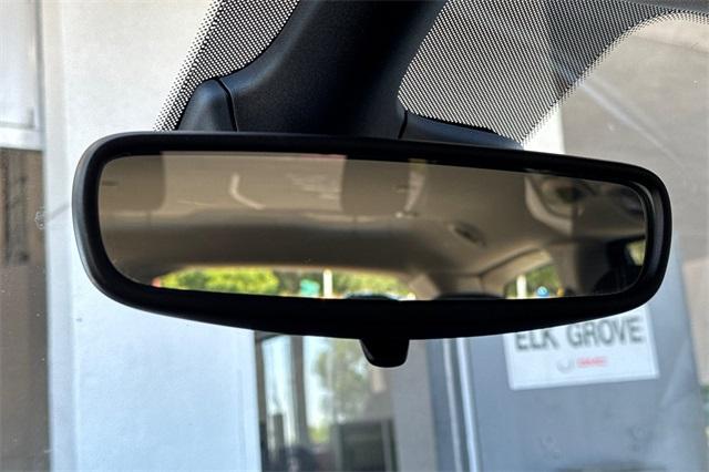 2023 Chrysler Pacifica Vehicle Photo in ELK GROVE, CA 95757-8703