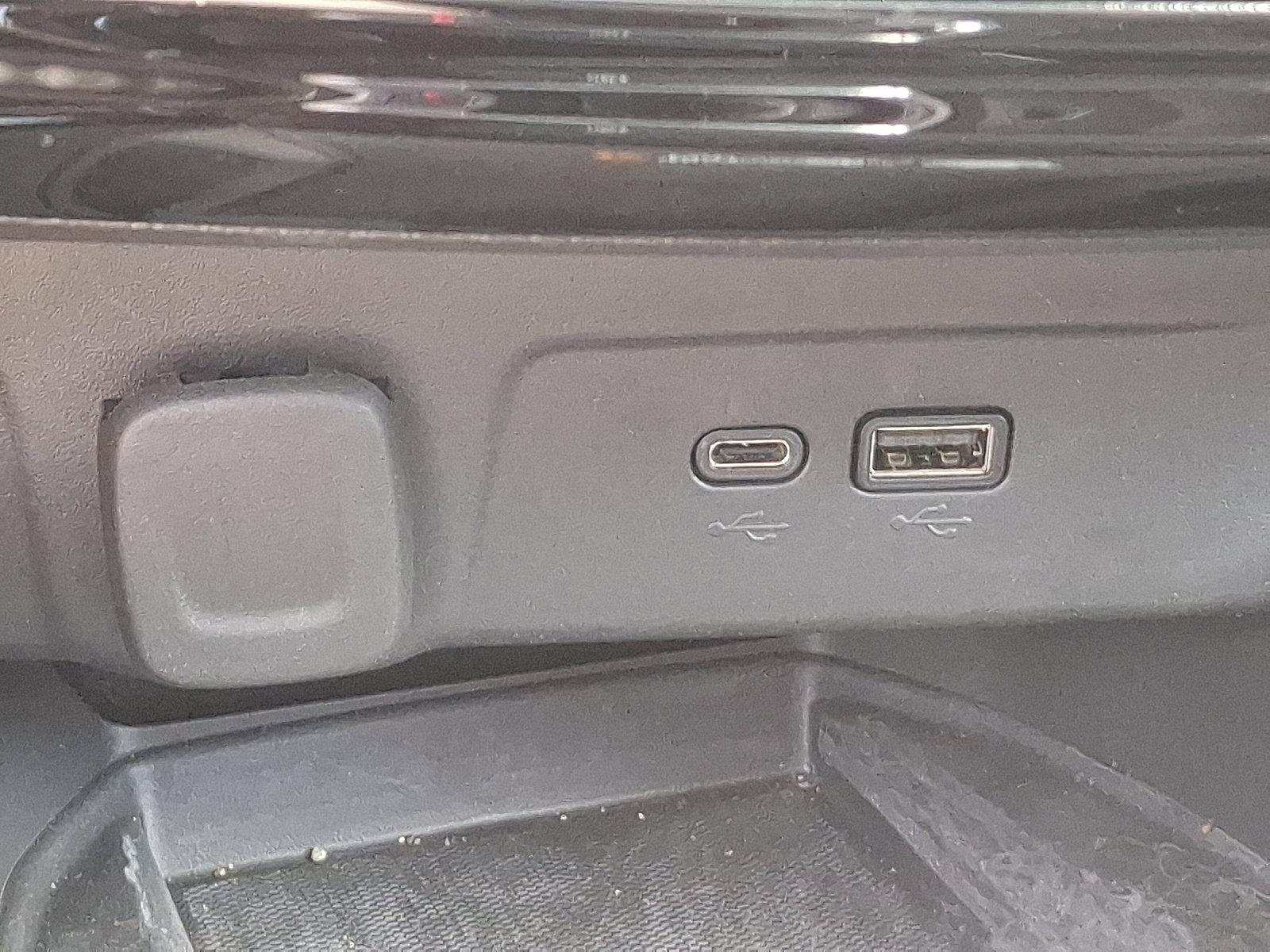 2025 Chevrolet Trax Vehicle Photo in Trevose, PA 19053